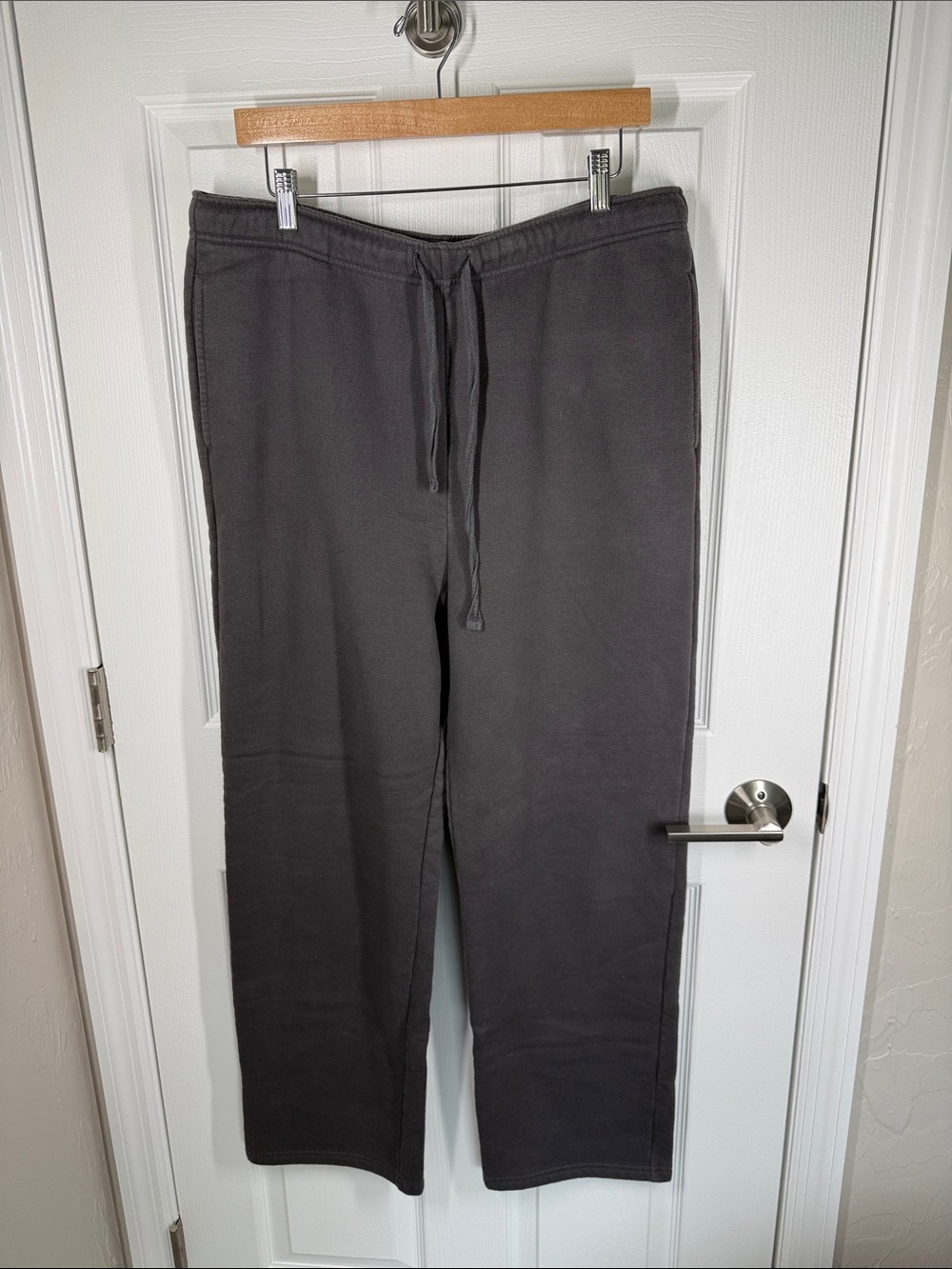 Garnet Hill gray straight wide leg sweatpants pockets drawstring waist large